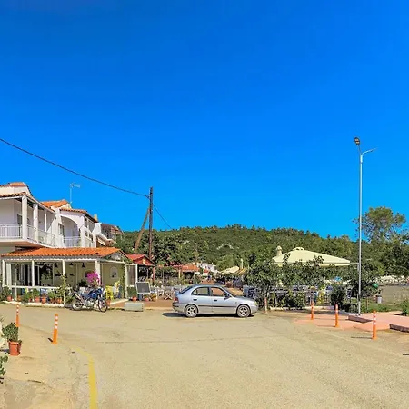 1 Bedroom Amazing In Evia Lägenhet *