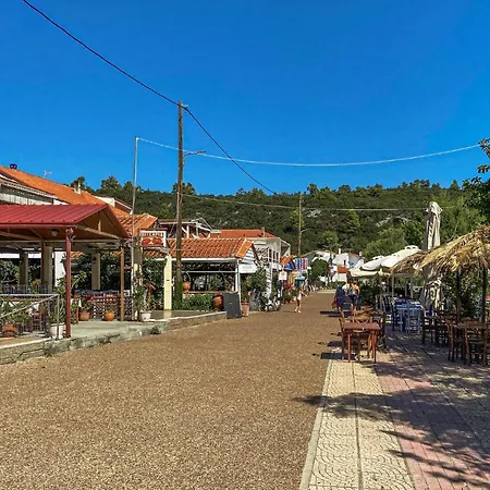 1 Bedroom Amazing In Evia Lägenhet *