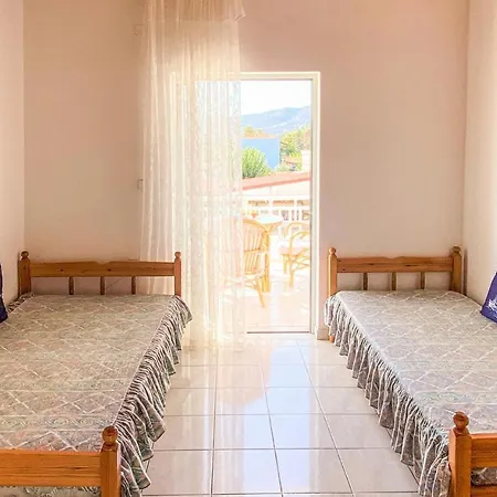 1 Bedroom Amazing In Evia Vasiliká