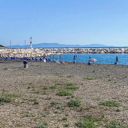 1 Bedroom Amazing In Evia Apartment Vasilika (Evia)