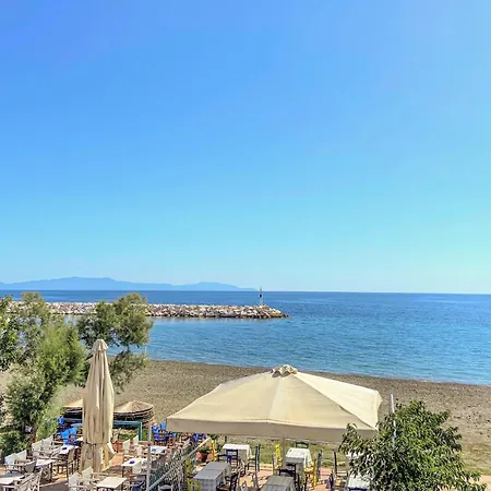 1 Bedroom Amazing In Evia *